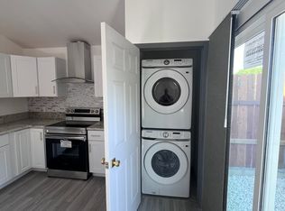 20229 Mobile St, Winnetka, CA 91306