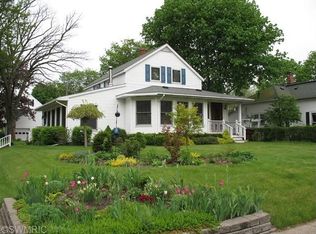 201 N Lewis St, Ludington, MI 49431