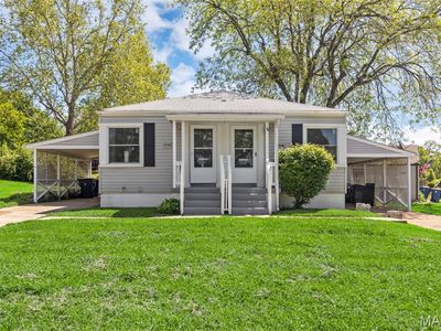 3536 Saint Sebastian Ln, Saint Ann, MO, 63074