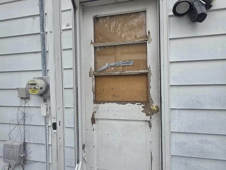 1828 W Leafland Ave — Photo 27