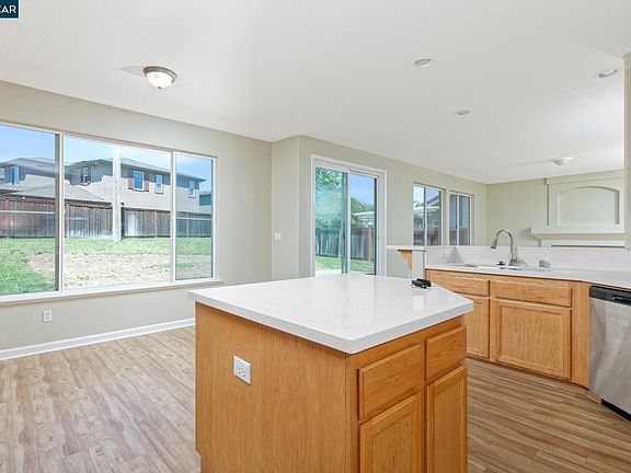 5th image of 3870 Bilsted Way