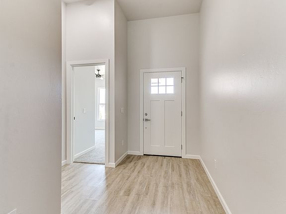 5th image of 7236 NW 152nd St