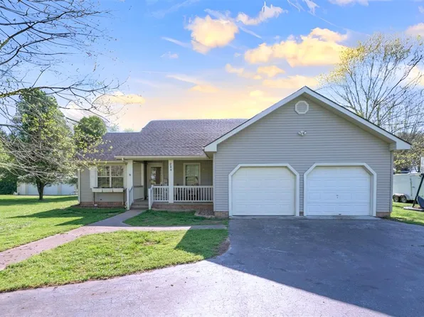 266 Goodnight Rd, Cave City, KY 42127