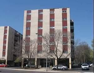 1st image of 1005 S Des Plaines Ave #303