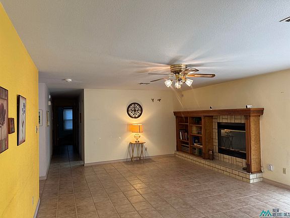 5th image of 828 Rouault Ave