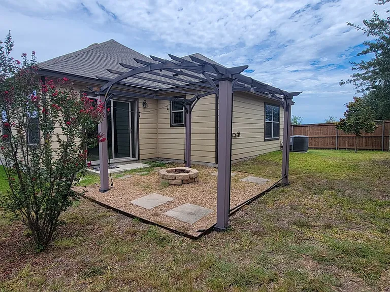 111 Jasmine Cv — Photo 21