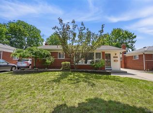 25123 Ward St, Taylor, MI 48180