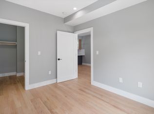 30 E 29th St #4B, Brooklyn, NY 11226