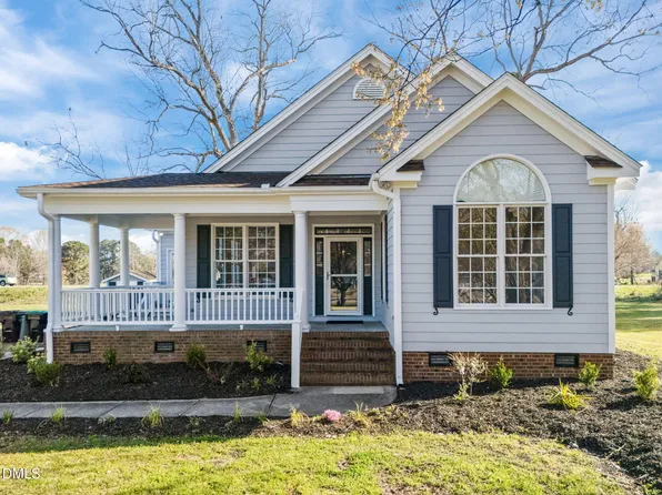 118 Kayleigh Ct, Willow Spring, NC 27592