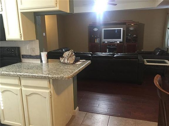 4th image of 6333 Hunters Glen Dr