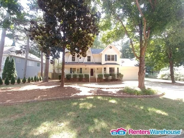 891 Providence Dr, Lawrenceville, GA 30044