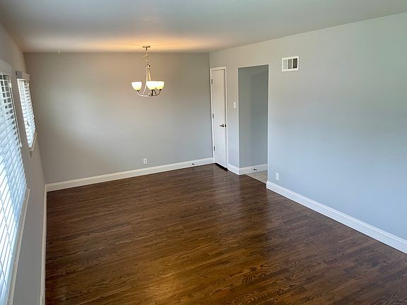 2nd image of 328 Malone Dr