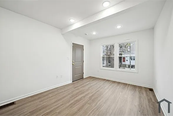 2553 S Dewey St #1 — Photo 10