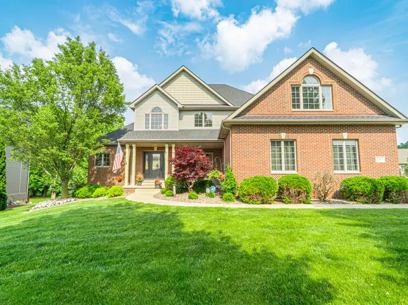 12491 Washington St, Crown Point, IN 46307
