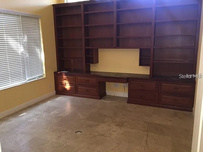 1974 Freedom Dr — Photo 7