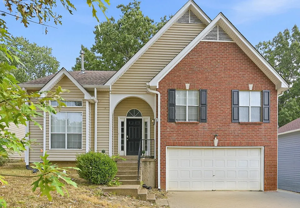 1109 White Mountain Ln