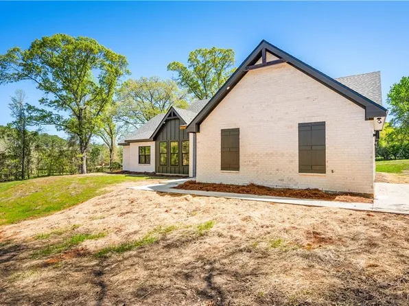 25 Burma Rd, Ball, LA 71405