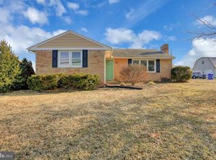 811 Longs Gap Rd, Carlisle, PA 17013
