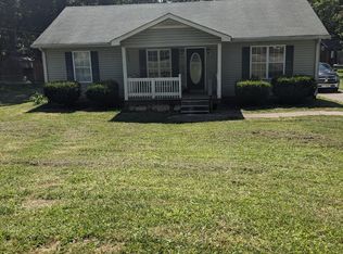 214 1/2 Longwood St, Chickamauga, GA 30707