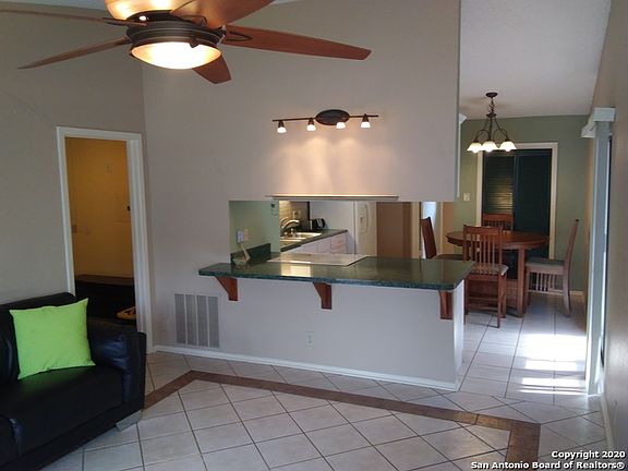 4th image of 3916 Heritage Hill Dr
