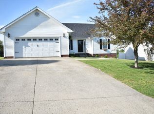 907 Equestrian Way, Mount Sterling, KY 40353