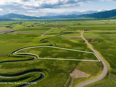 5 Yellow Star Rd, Freedom, WY, 83120