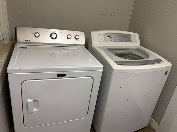 3rd image of 1001 N Royal St