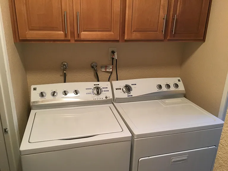 10842 Landale St #1 — Photo 8