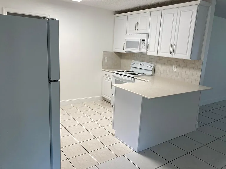 9627 SE Crest Ct — Photo 7
