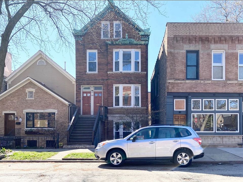 1st image of 2018 N Hoyne Ave #3