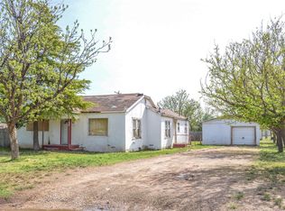 410 Maurer, Anton, TX 79313