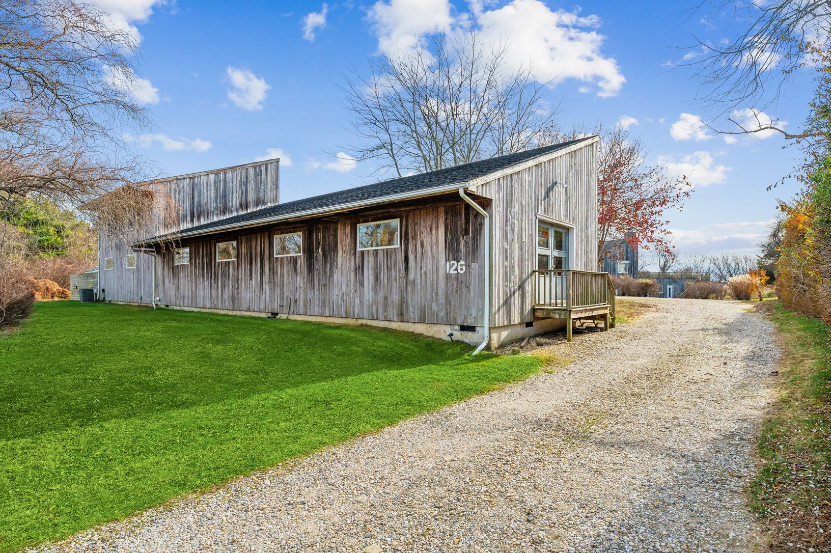  Driveway and Art Studio 