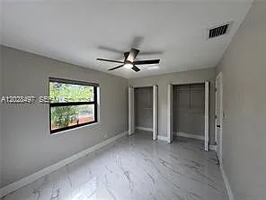 NE 4th Ct — Photo 7