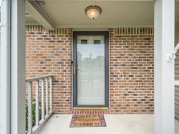 4th image of 1746 Maradona Dr