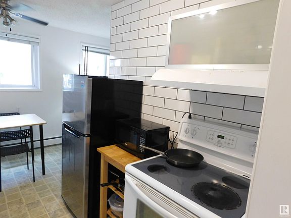 5th image of 10815 83rd Ave NW #101