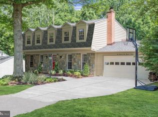 10116 Colebrook Ave, Potomac, MD 20854