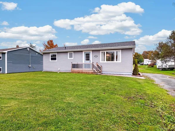 981 Westmount Rd, Westmount, NS B1R 1C5