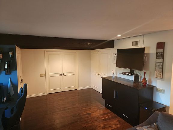 4th image of 12665 Calma Ct