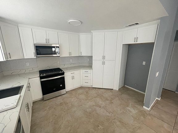 5th image of 14041 Estate Way