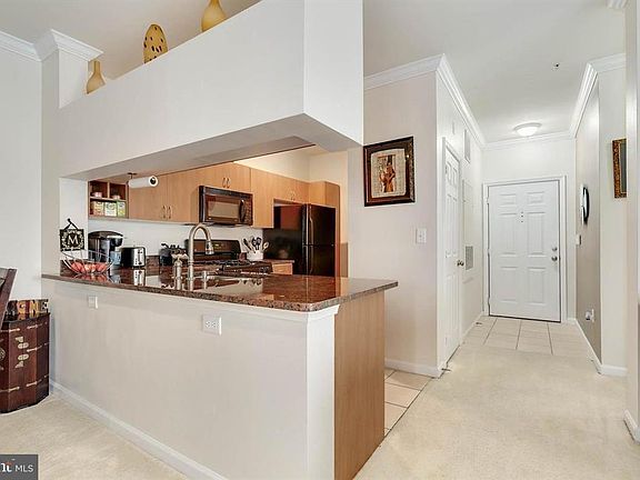 2nd image of 19607 Galway Bay Cir APT 301