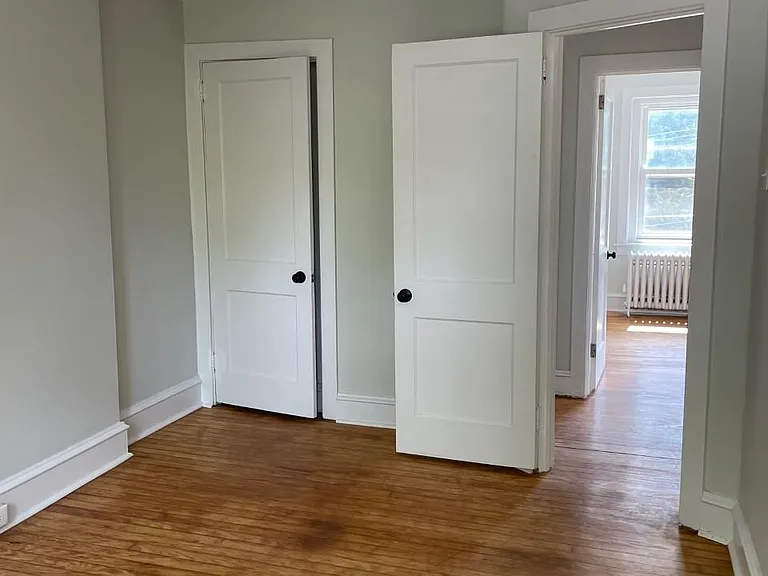 306 W Freedley St — Photo 20