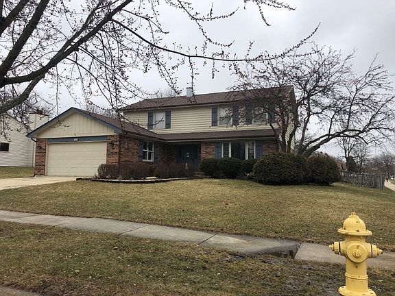 4th image of 1535 Castlewood Dr