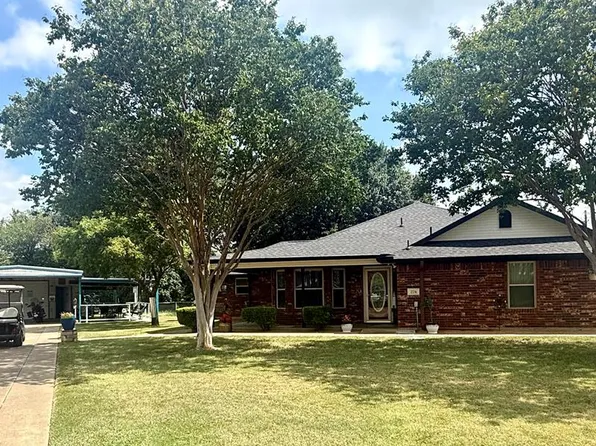 224 Autumn Wood Trl, Gun Barrel City, TX 75156