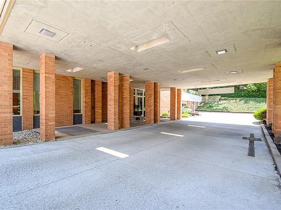 2nd image of 2230 S Patterson Blvd APT 45