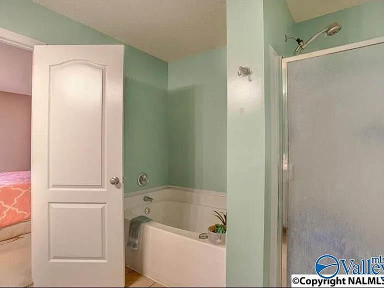 106 Blanchard Pl — Photo 14