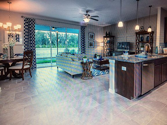 Living Room/Dining Room