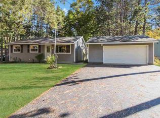 1850 Cottontail Dr, Traverse City, MI 49685