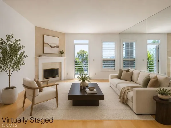 2604 E 20th St Unit 305, Signal Hill, CA 90755