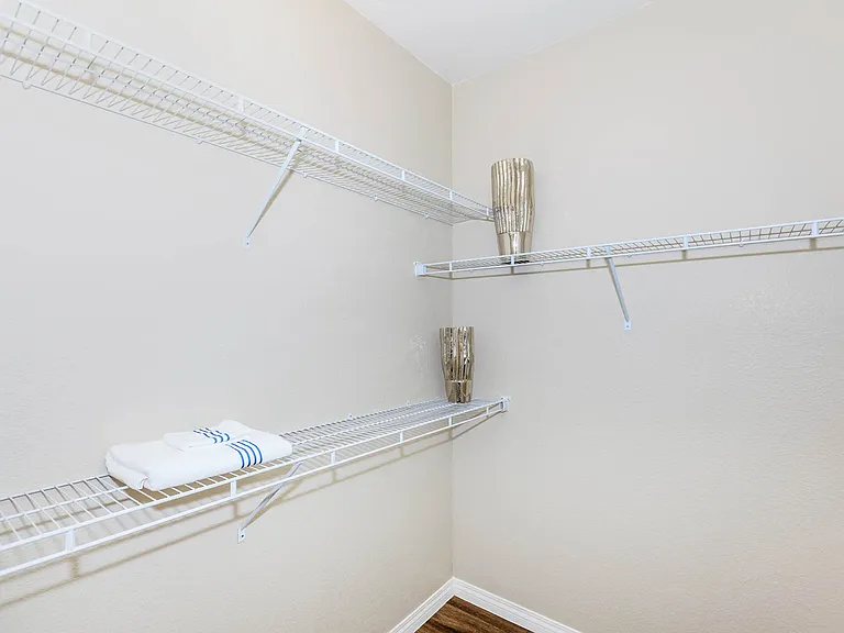 B2 1175 SQFT 2 Bed 2 Bath