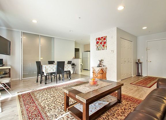 4th image of 5040 Warren St APT 306